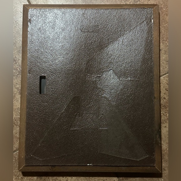 Vintage dark wood 8 x 10 picture photo frame - Picture 3 of 3